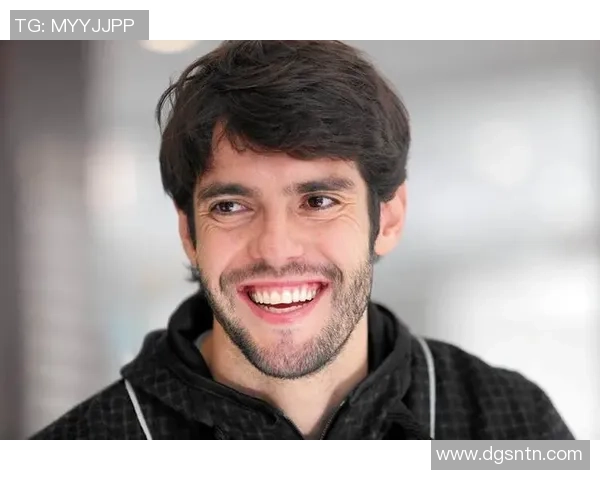 昔日“上帝之子”卡卡现状曝光:42岁颜值依旧,娇妻幼女在侧,活成男人的终极梦想 昔日“上帝之子”卡卡现状曝光:42岁颜值依旧,娇妻幼女在侧,活成男人的终极梦想